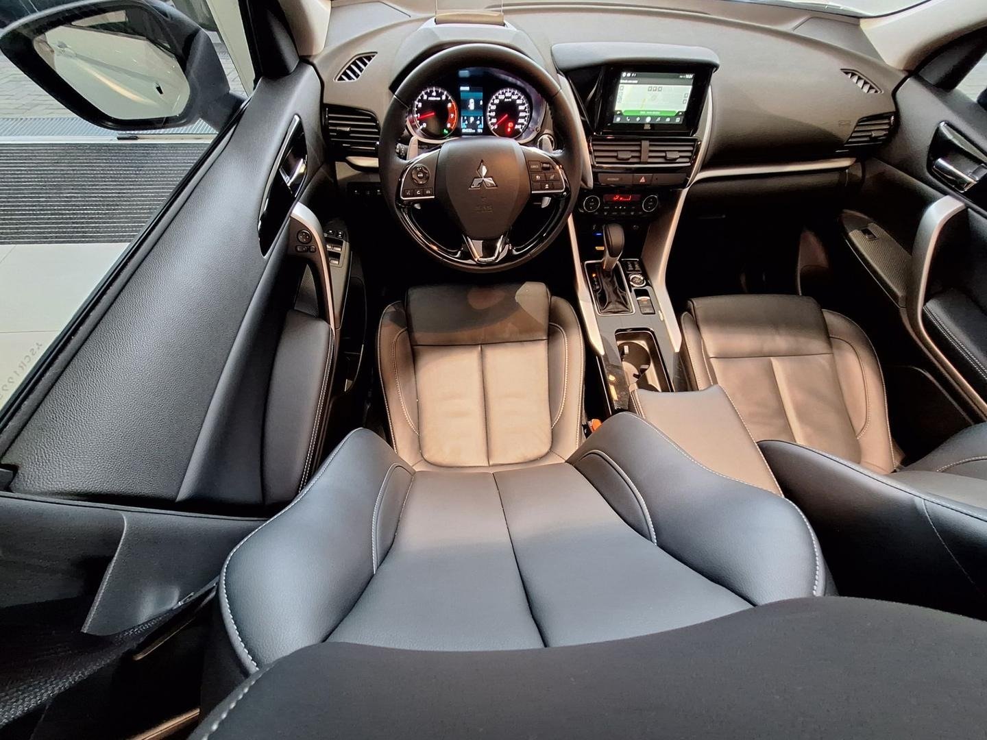 Mitsubishi Eclipse Cross Hpe-s 1.5t S-awc Cvt 2025